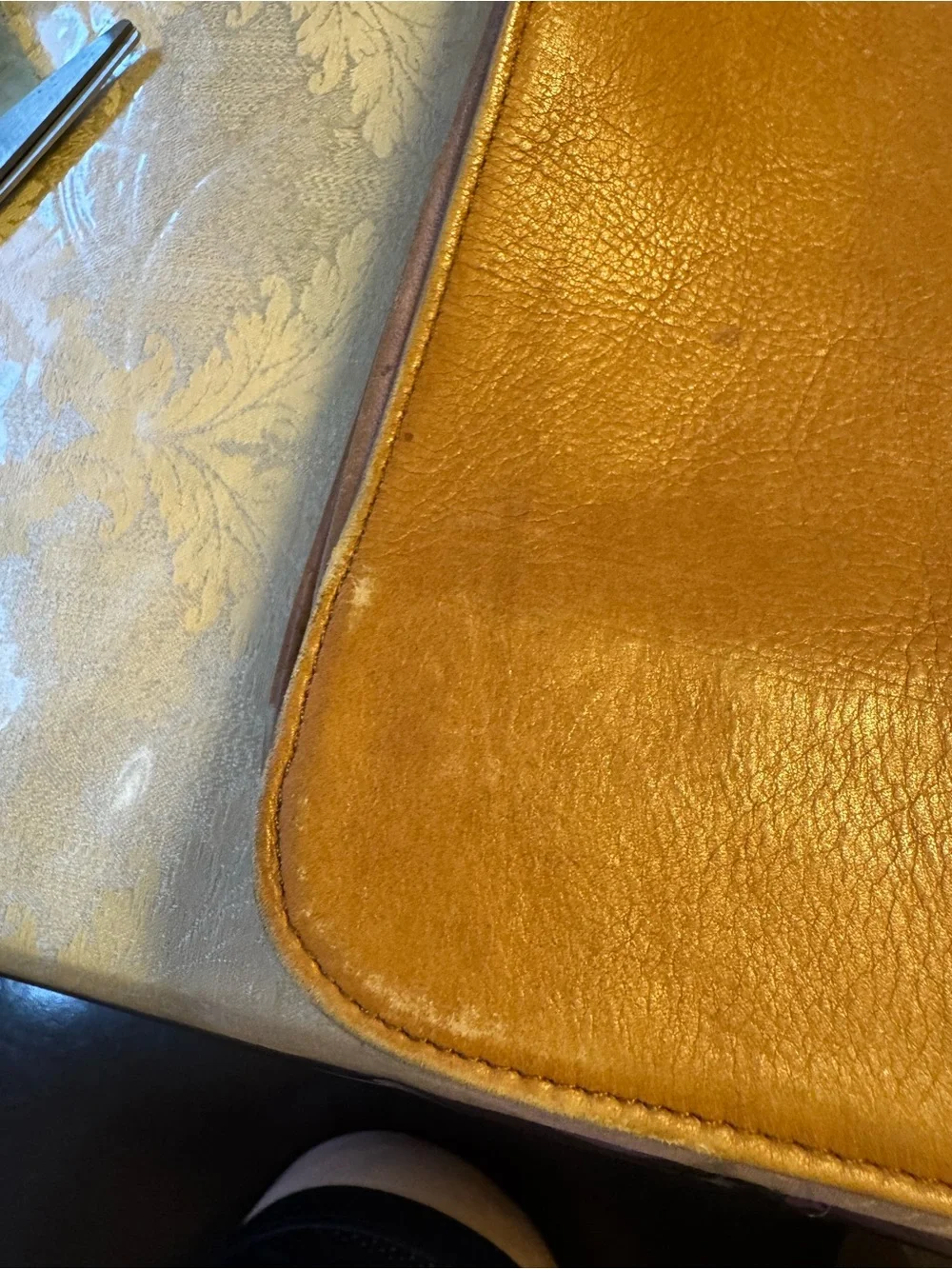 Le Donne Tan Genuine Leather Messenger Briefcase Laptop Bag